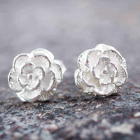 Handcrafted Silver 'Precious Gardenia' Earrings (Peru) UK