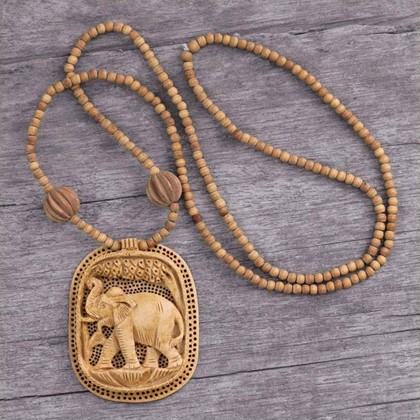 Handmade Kadam Wood 'Elephant Realm' Necklace (India) UK