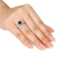 Sapphire Engagement Ring UK