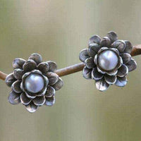 White Eyed Lotus Elegant White Freshwater Pearls with Flower Setting of 925 Sterling Silver Stud Earrings (Indonesia) UK